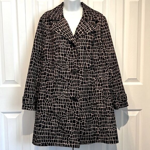 Relatively Black/Tan Animal Print Rain Coat Size L/XL ( see measurements) - Picture 1 of 13